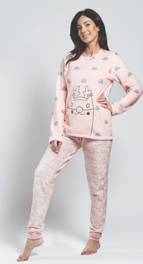 Pijama de coralina con diseño de dibujo